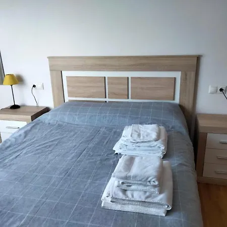 Piso Con Piscina En Appartamento