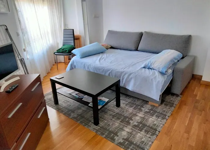 アパート Piso Con Piscina En サダ