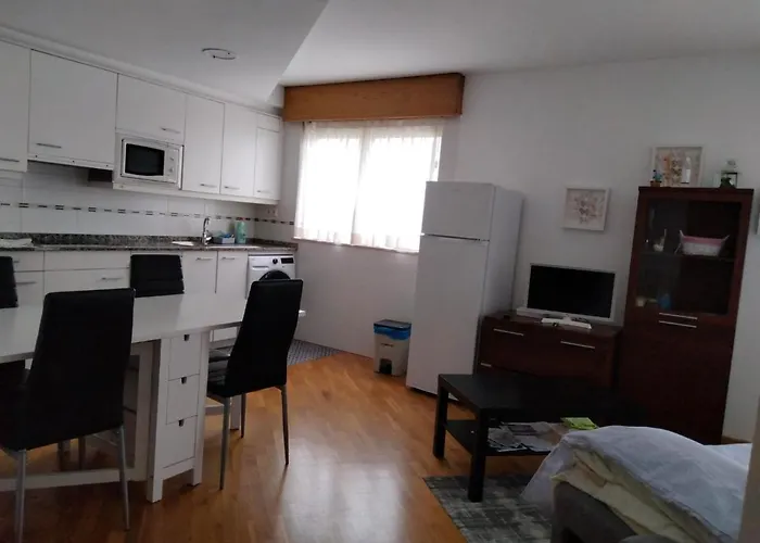 Piso Con Piscina En アパート *